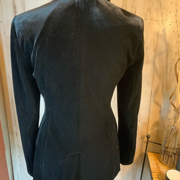 INC velvet blazer. Size Small. - Picture 4 of 6